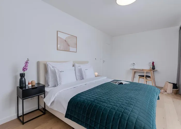 Exclusive Lubicz 40 4*